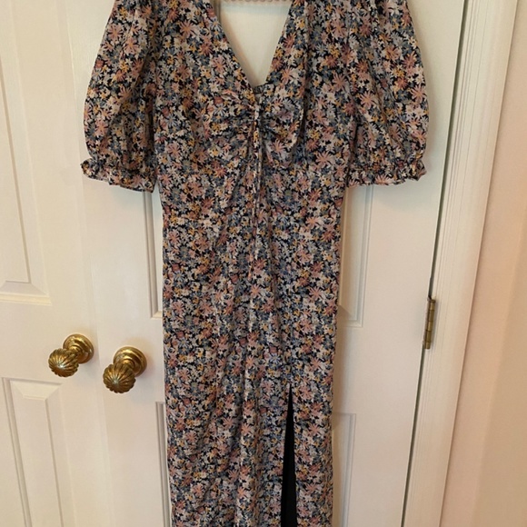 Floral dress - Picture 2 of 3